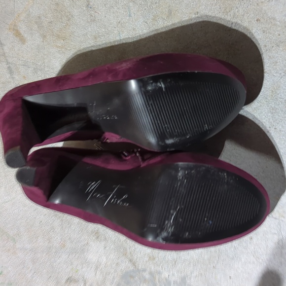 Never worn. Suede platform heeled boots - Picture 4 of 5